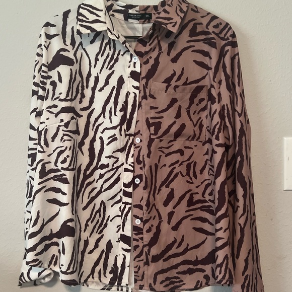 Button down blouse - Picture 2 of 4